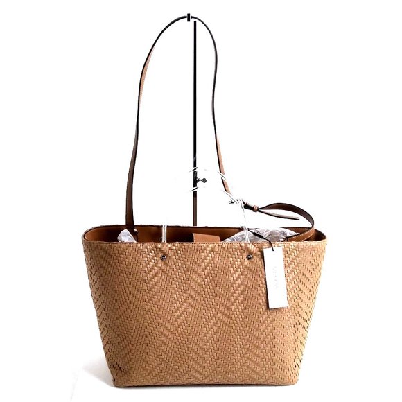 Calvin Klein MORGAN TOTE - Picture 2 of 8